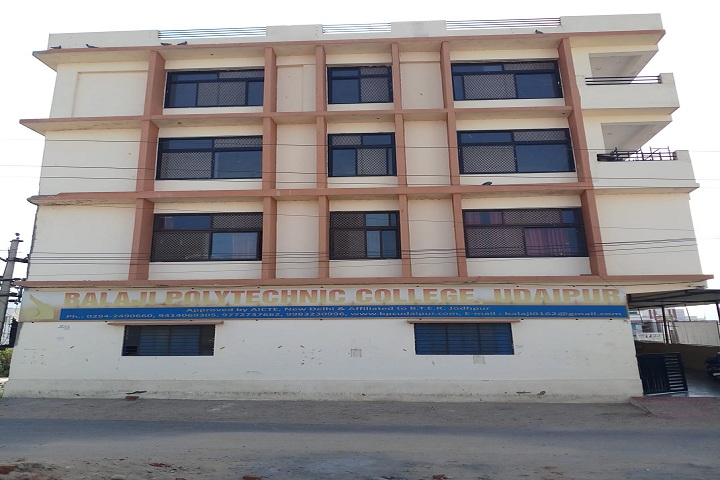 https://cache.careers360.mobi/media/colleges/social-media/media-gallery/12148/2021/1/8/Campus View of Balaji Polytechnic College Udaipur_Campus-View.jpg